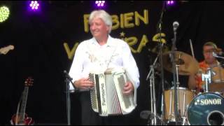 OBJAT(19)Festival CHANT'ACCORDEON 2013 ANDRE LOPPE valses