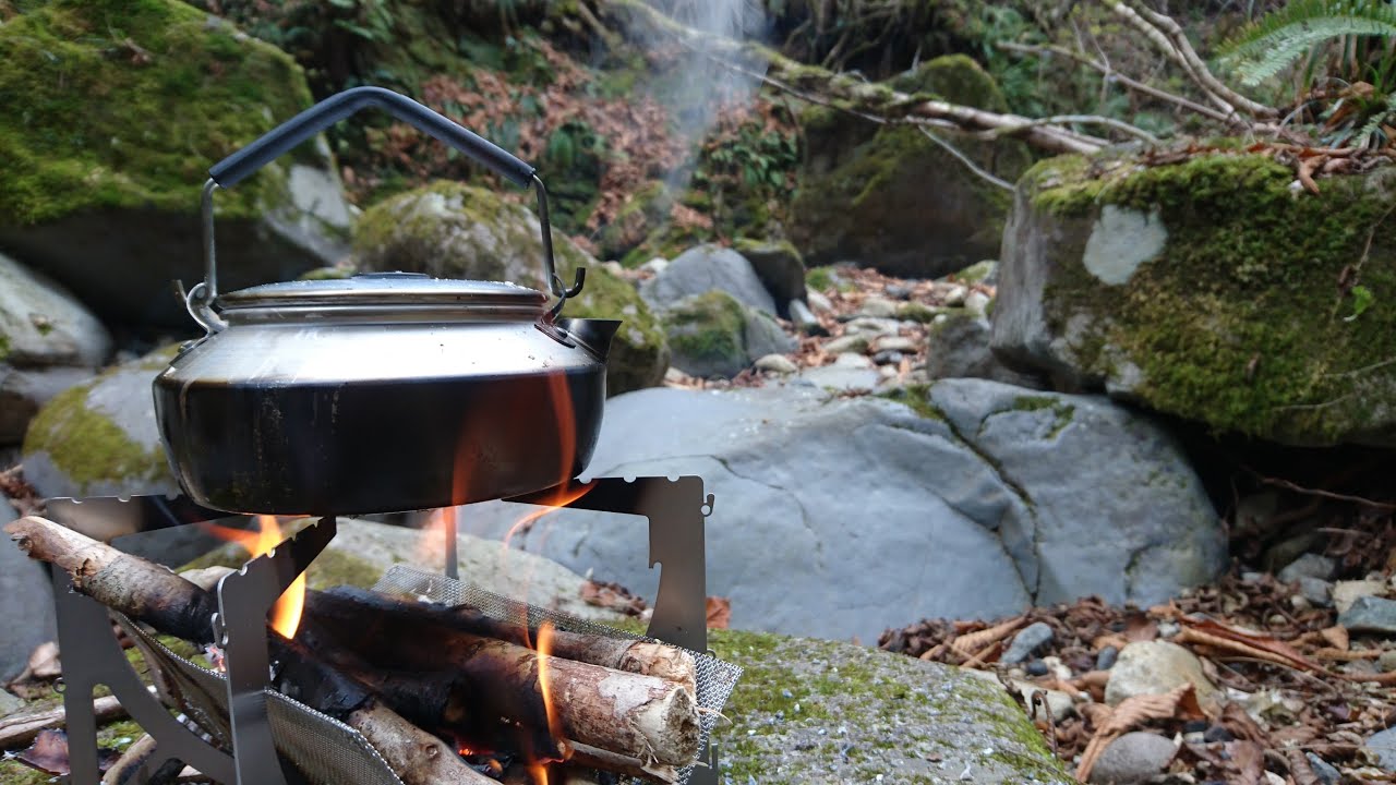 未使用 RSR Naturestove UL ネイチャーストーブ 焚き火台 超軽量焚き火台164gチタン製の『RSRネイチャーストーブ』を徹底