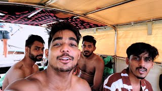 Thailand Mein Doston ne Kuch Jyada Hi Enjoy Kar Liya 😝😂 | Rohit Zinjurke | Reactionboi Family