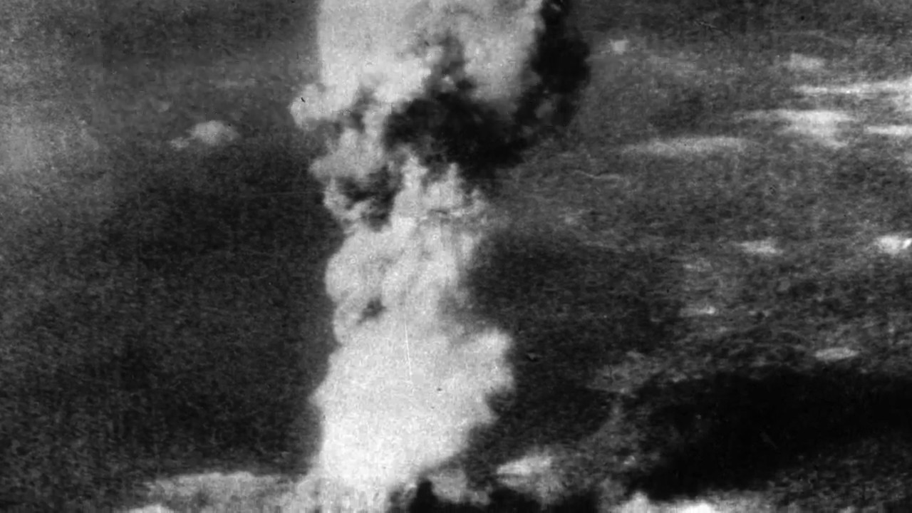 Wwii Bombings Of Hiroshima And Nagasaki Japan Youtube