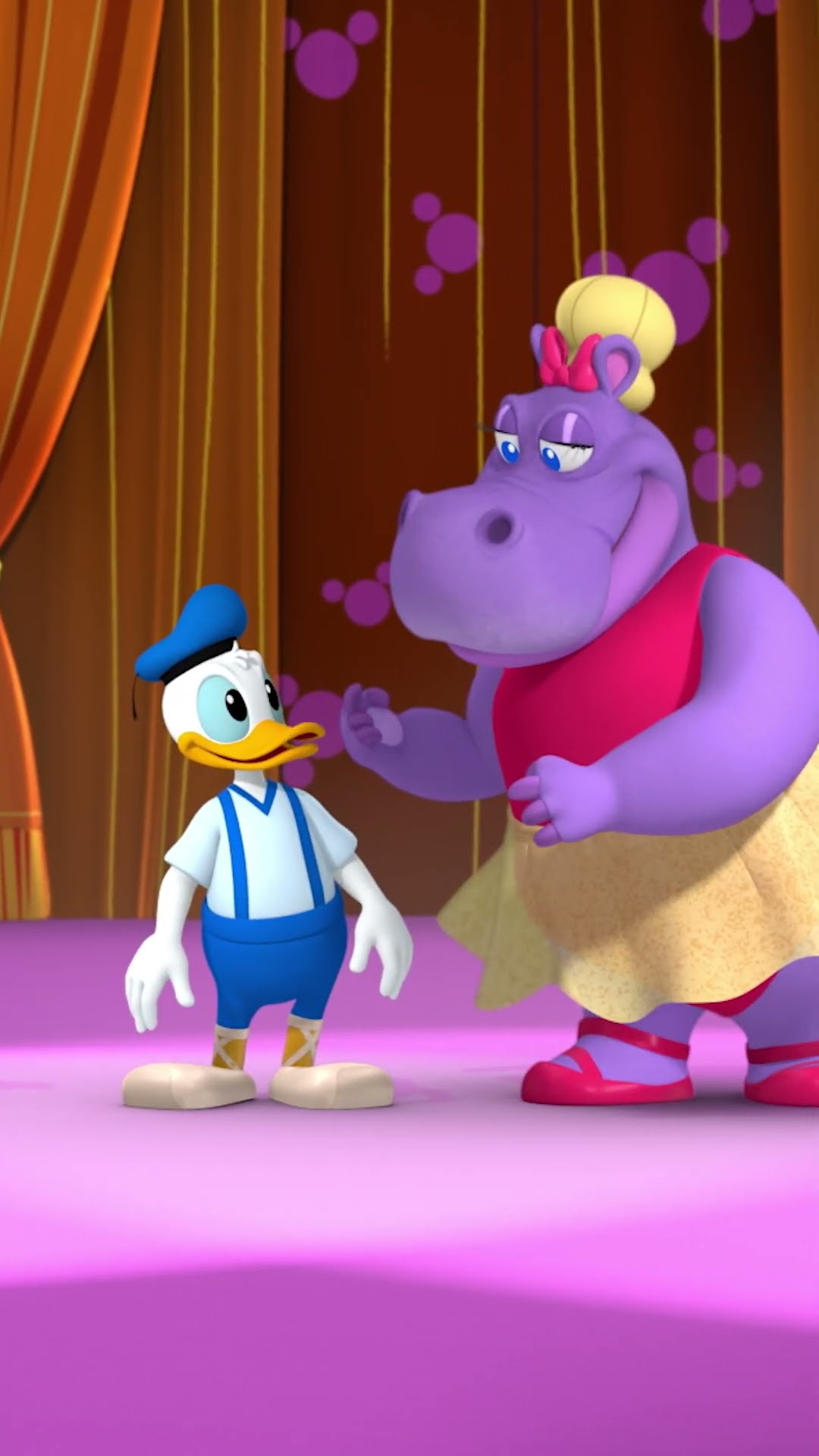 Mickey Mouse, Donald Duck \u0026 Goofy Try Ballet ?! #MickeyMouseFunhouse #DisneyJr