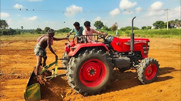 Mahindra yuvo tech plus 585 4Wd tractor goes to leavlling on farmland in parampu | mohantractorslife