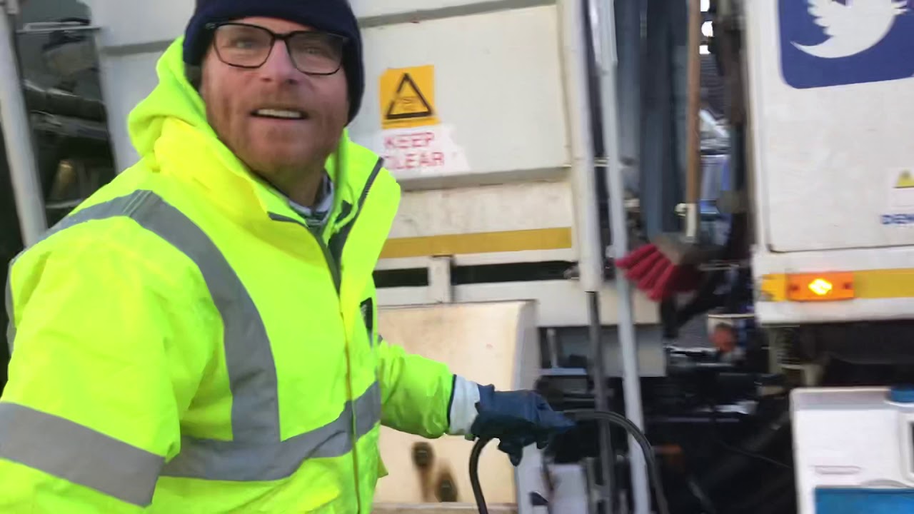 General Waste bin men emptying bins in Bournemouth part 4 (02/01/2021