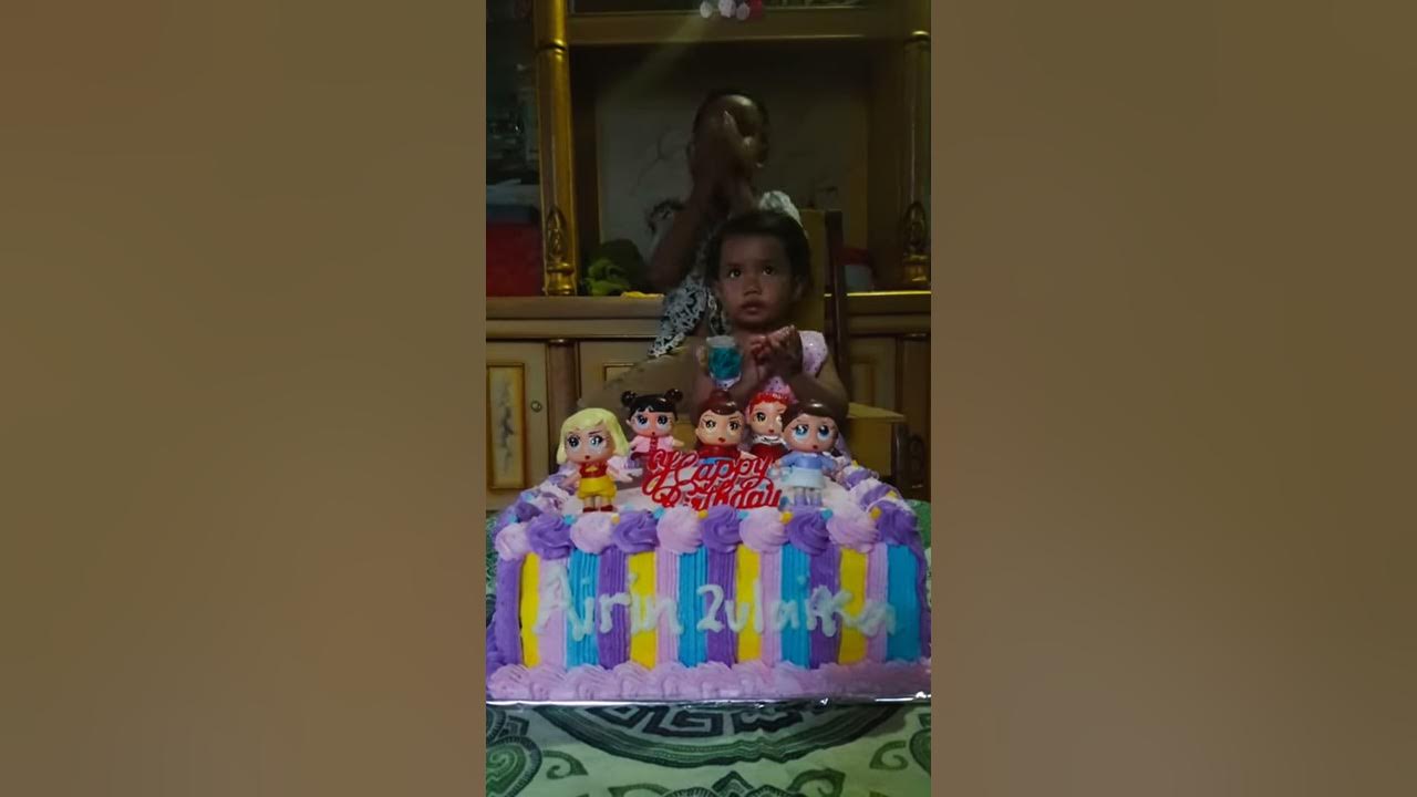 Airin ulang tahun yg ke 2 Airin ulang tahun yg ke 2