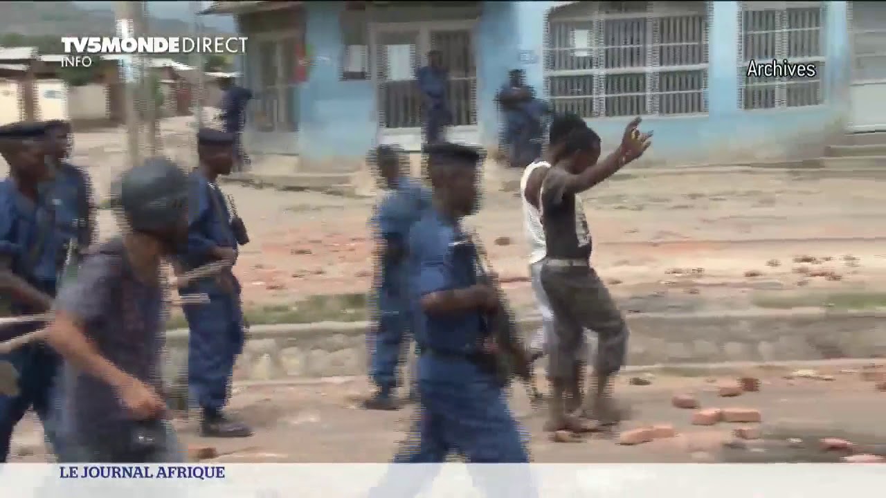 Lancement de la campagne pour le référendum au Burundi - YouTube