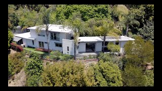 $3,999,000 Hollywood Hills Property with Gated Motor Court