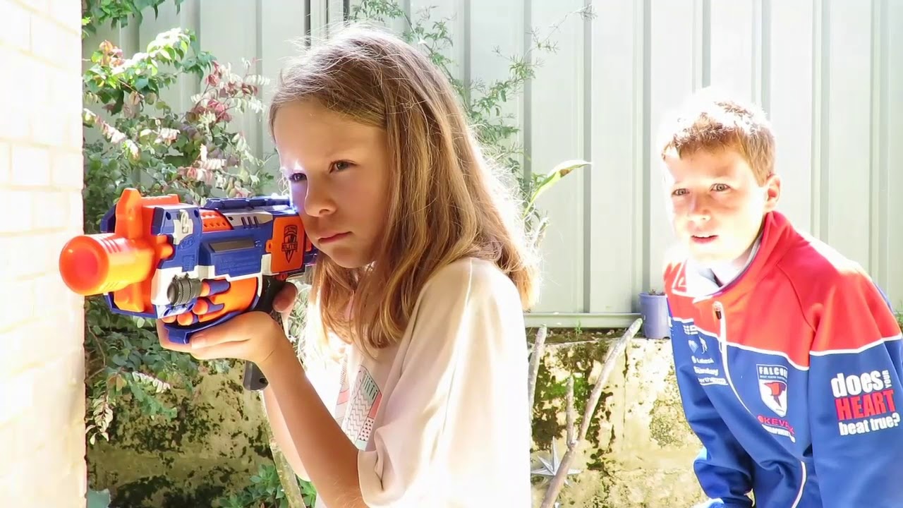 BACKYARD BARRY EPISODE 2