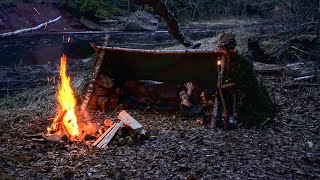 No Sleeping Bag, No Tent - Bushcraft Shelter Tarp Camping