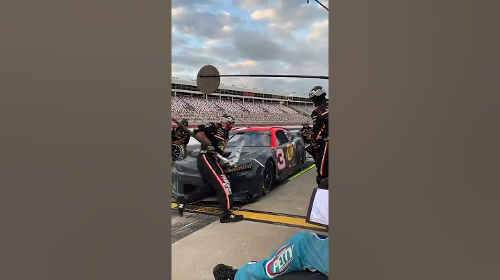 Next Gen pit stop 👀😁👏 | #shorts | NASCAR