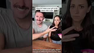 When your girlfriend is angry, why not give this method a try to cheer her up?#funnycouple#viral