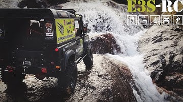 E3S-RC / DEFENDER D90 - RC4WD TRUCK 4X4/ Crawling The River Rocks #1