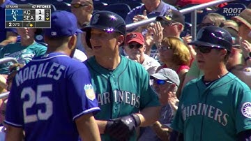 KC@SEA: Seager plates Martin on a run-scoring single