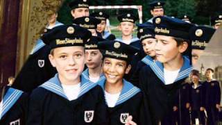 The Vienna Boys Choir-The Little Drummer Boy