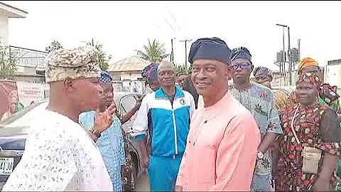 MAYOR RASHEED AYINDE MERENGE & HAJI TAJU SYSTEM VISIT NEW OLUBADAN OBA RASHEED ADEWOLU LADOJA 
