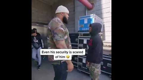 Dababy scares his security 😂