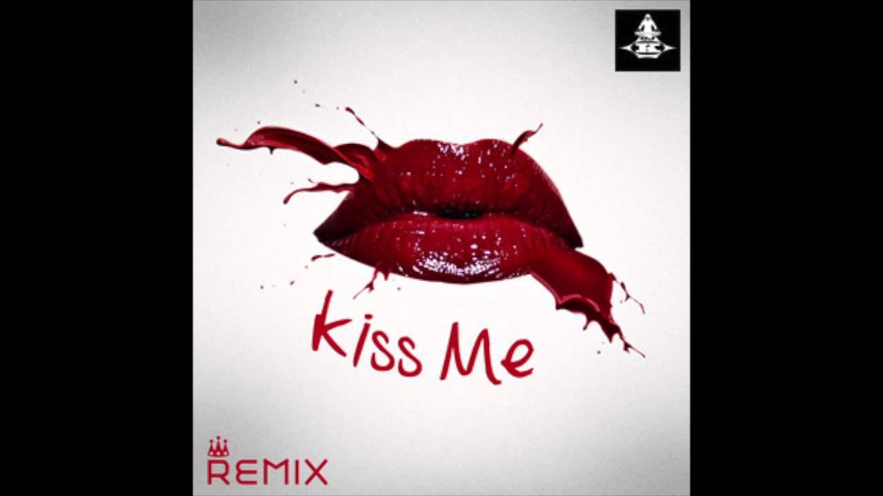Song kiss my. K-k-kiss me. Song kiss my. Kiss me меня. Kiss альбомы.