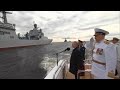 Putin presume del poderío de Armada rusa en desfile naval