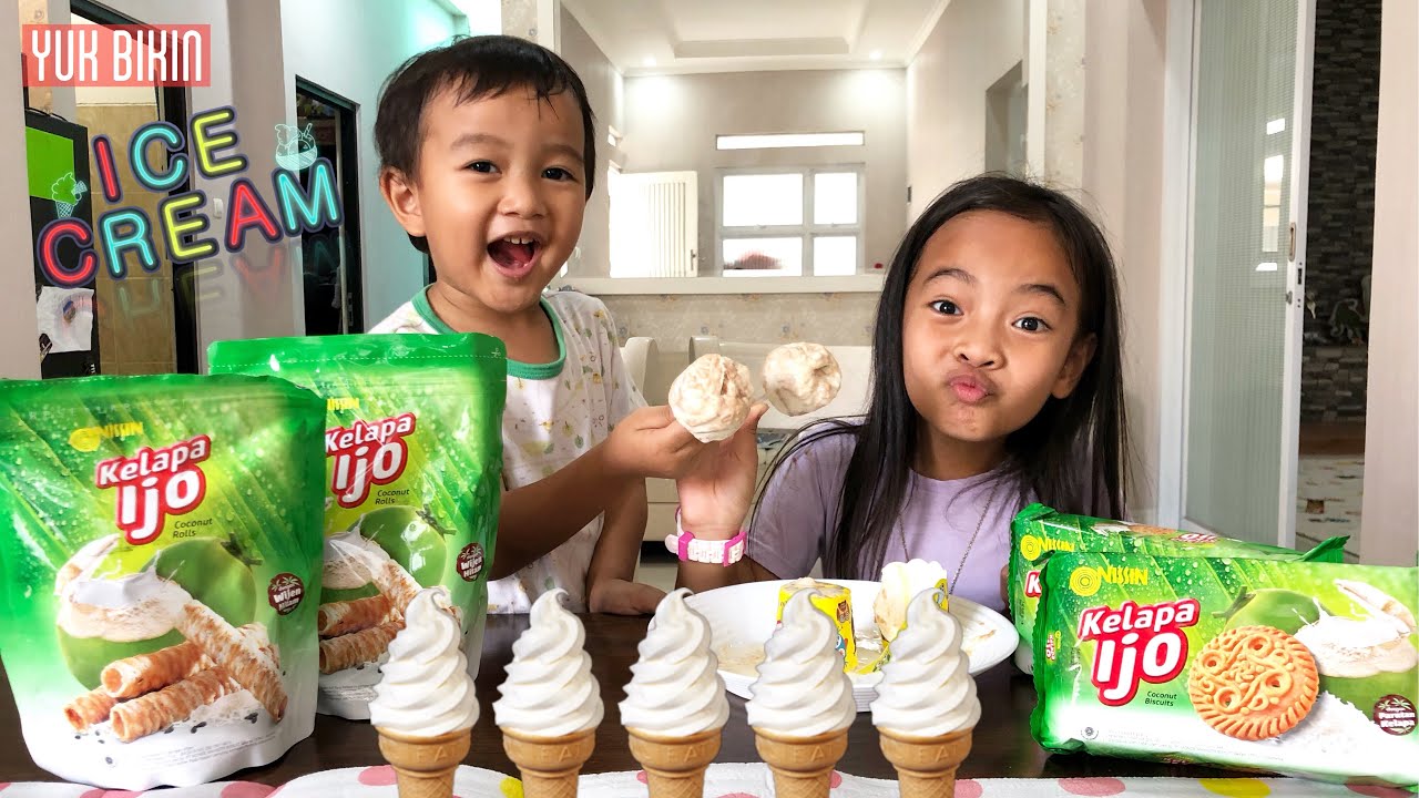 Aktivitas Zara Cute | Membuat Ice Cream Nissin Biskuit Kelapa Ijo | Kreasi Anak