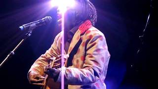 Baaba Maal  -  Baayo : the boys and girls in Africa  -  WOMAD 2011  (2/3)