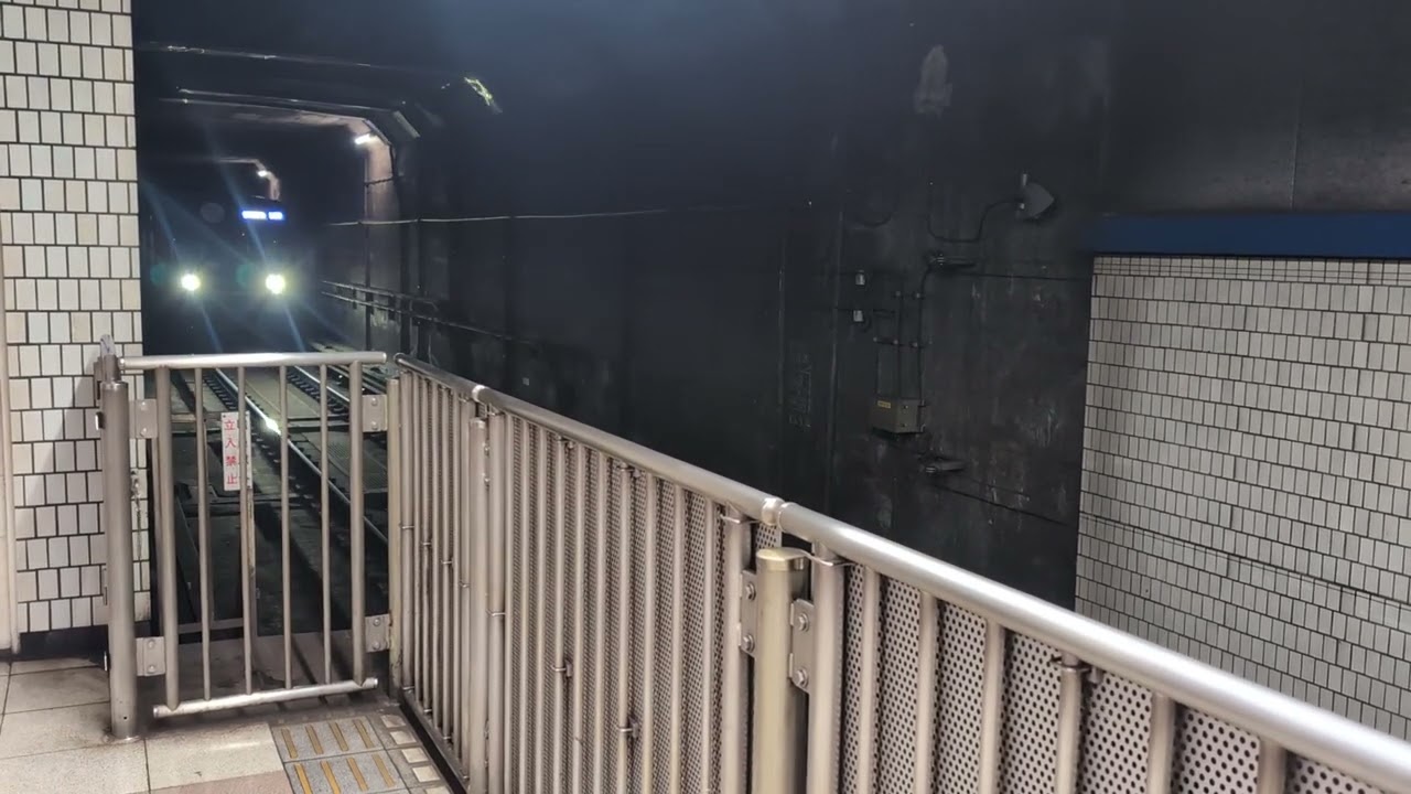 横浜市営地下鉄3000N形（3371編成）普通湘南台行到着シーン