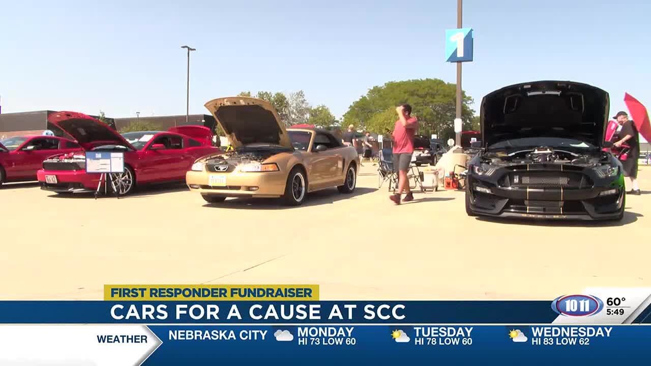 Lincoln car show drives community support for local first responders