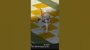 Tennessee with the GREATEST Interception EVER 😳 🔥 🏈 #football #collegefootball #shorts #edit