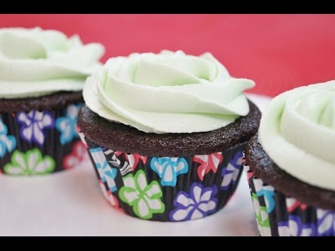 Mint Chocolate Cupcakes Recipe! With Mint Buttercream Frosting - Diane Kometa-Dishin' With Di #132