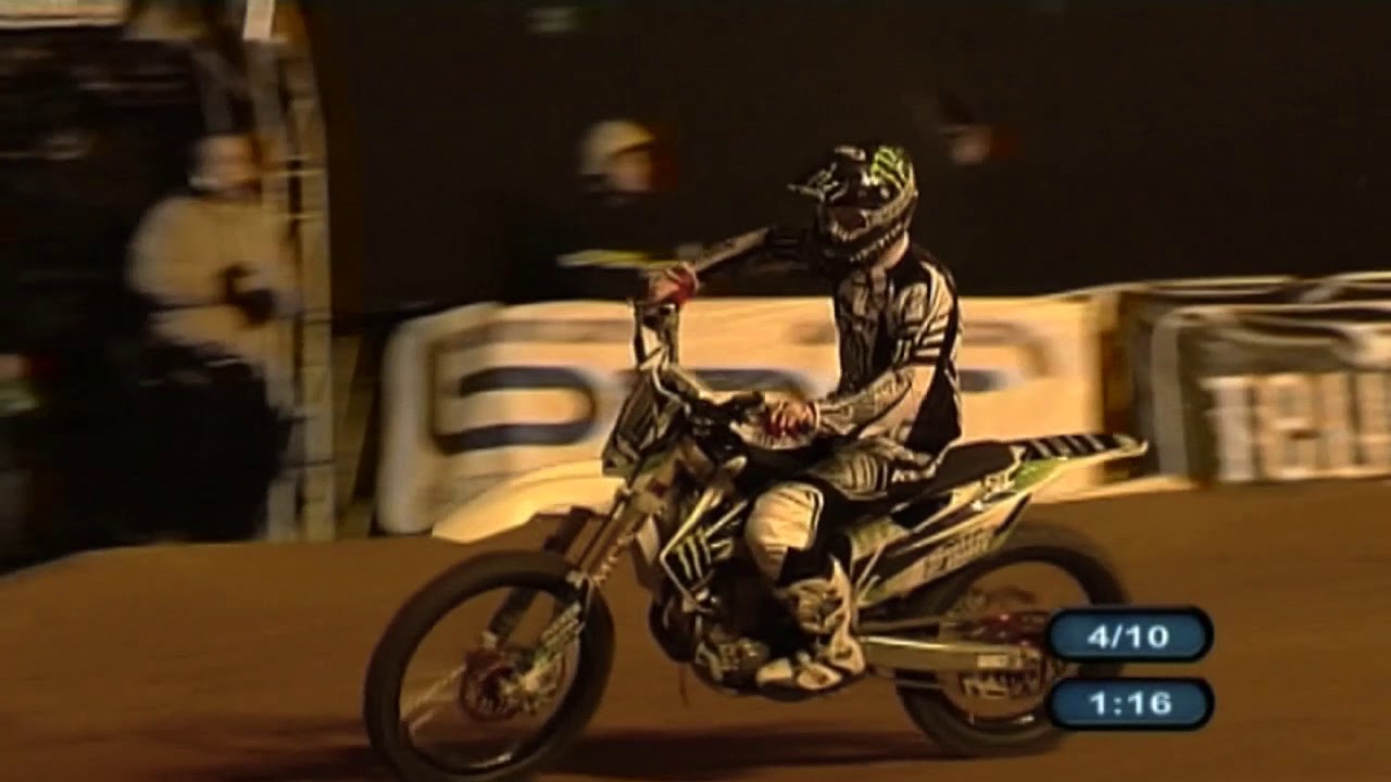 . Многофункциональный спортивный зал “АРЕНА  АРМЕЕЦ  София” / www.MapVIO.com