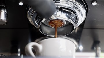 Espresso single shot 7g basket  with bottomless | La Marzocco Linea Mini [ 4K ]