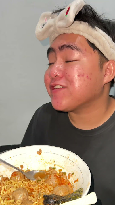 Kalian pernah nggak waktu kecil? Hahaahahah