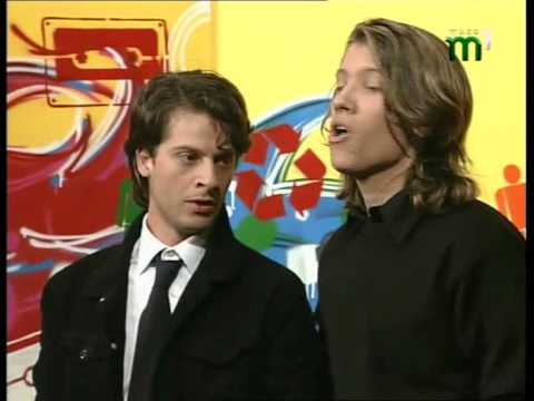 Maxim & Sam Muntean - Please don't go(live acapella)