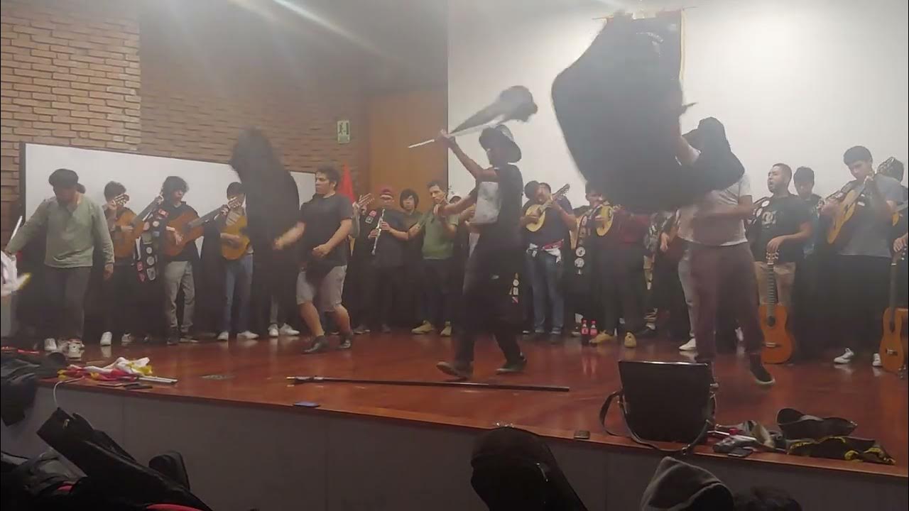 Ensayo de Don Quijote para el festival de TUNAS YouTube