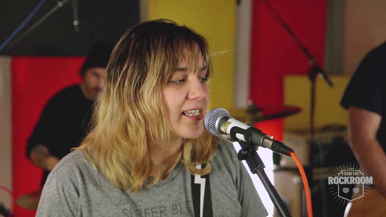 Guarda Attic Salt | Mud | Live from The Rock Room su YouTube Guarda Attic Salt | Mud | Live from The Rock Room su YouTube
