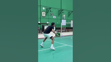 How to improve your reaction and footwork in Badminton - Split Step