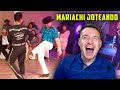  mariachis joteando  mega locura mexicana   rusos reaccionan a mariachi haciendo show
