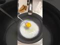 【100万回再生レシピ】海外で話題の目玉焼かずを作ったが想像通りの味でした #shorts