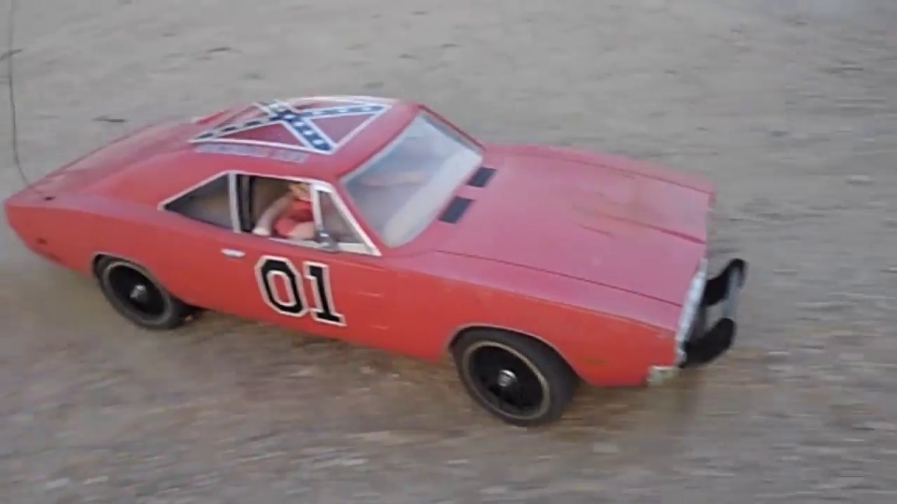 General Lee RC 1/10 YouTube