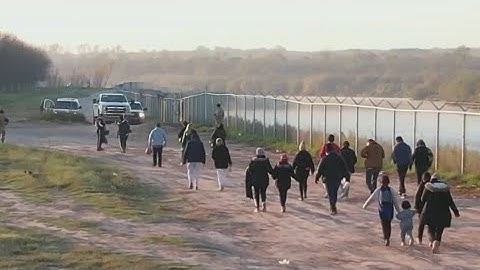 Fears of migrant surge as Title 42 set to expire next week