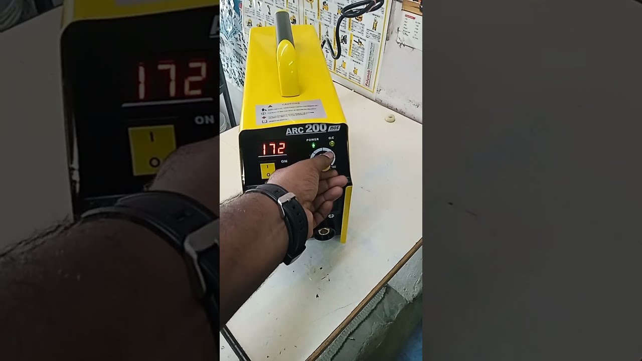 GB WELDING MACHINE 200 AMPS