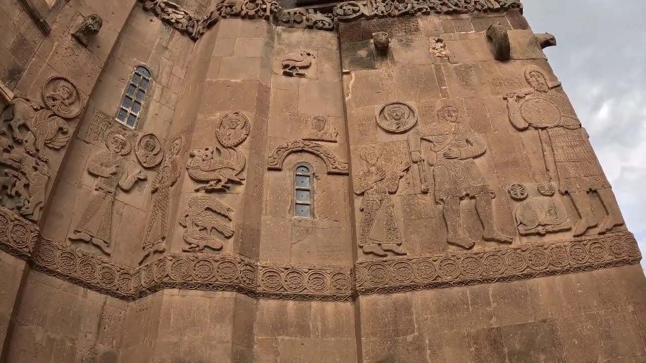 Akdamar Island: The Jewel of Lake Van | The Sacred Island of Love and History