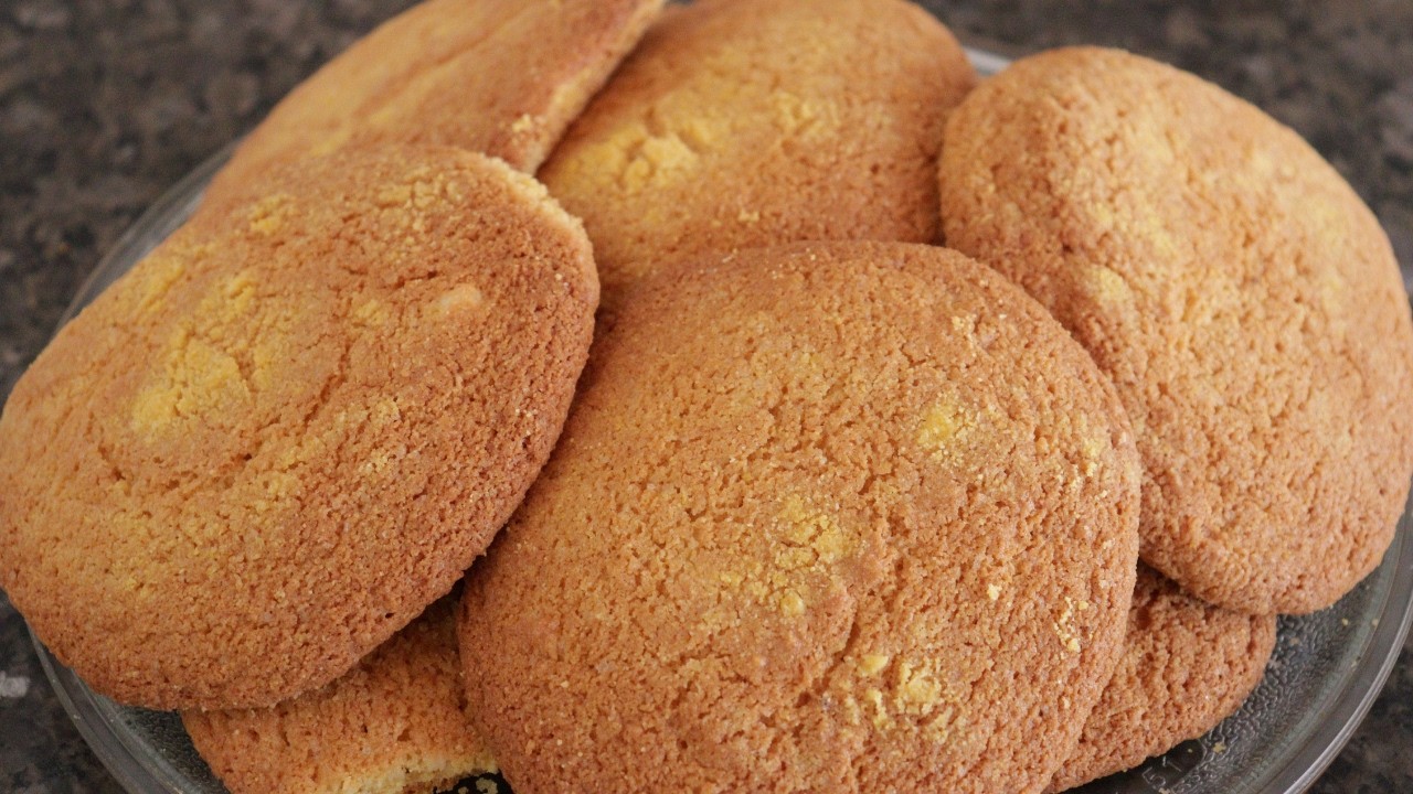 Bolacha de fubá, desmancha na boca: Fácil deliciosa!