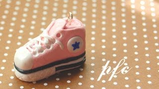 DIY Converse Shoe Polymer Clay Charm Tutorial
Heres how to make a converse shoe charm out of polymer clay! Thanks for watching! ♥
W E B S I T E ♥ http://puddingfishcakes.weebly.com/
S H O P ♥ http://dft.ba/-pfishcakes
F A C E B O O K ♥ http://www.facebook.com/Puddingfishcakes
T W I T T E R ♥ https://twitter.com/PFishCakes
P I N T E R E S T ♥ http://pinterest.com/pfishcakes/
S U B S C R I B E ♥ http://www.youtube.com/user/puddingfishcakes
Music by Jenny Mayhem King of the Street, When Were Older DIY Converse Shoe Polymer Clay Charm Tutorial