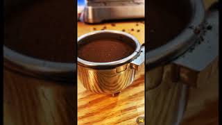 لمحة عن إستخدامي مكينة القهوة باريستا سوليس في ١٦ ثانية Solis️