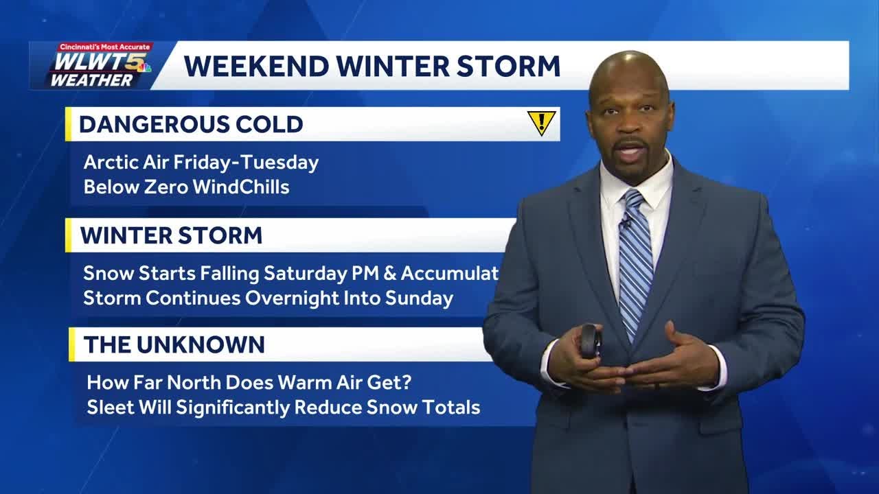 Winter Storm Takes Aim At Cincinnati - YouTube