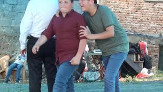 Akkuşun Gürgenleri - Zekeriya Arslan