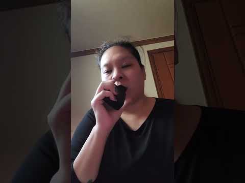 reviewing ejuice it's called SUPER COOL Strawberry Frost
