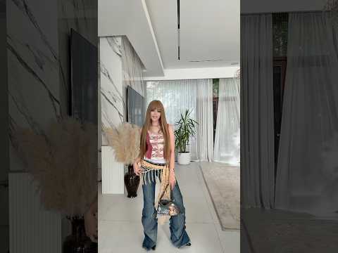Милана Монтана? #миланастар #ytshorts #milanastar #рек #trending #shortsvideo #топ #dance #тренды