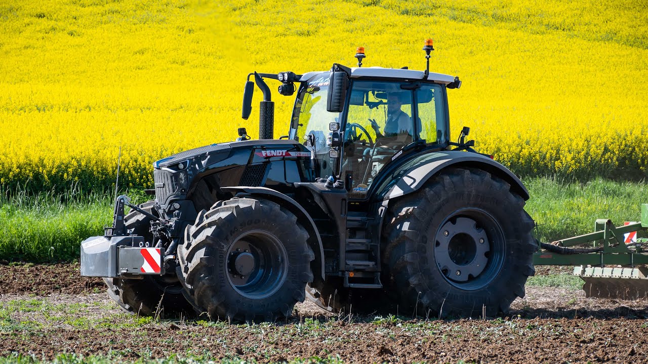 Fendt 728 en reprise avec un Amazone Ceus - SARL Artaël