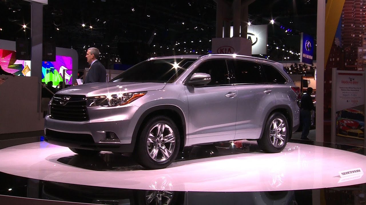 2017 Toyota Highlander At The Ny Auto Show Consumer Reports You 2017 Toyota Highlander At The Ny Auto Show Consumer Reports