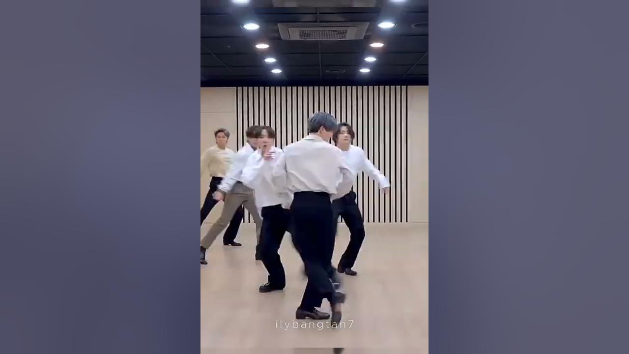 Dynamite perfomances in sync🔥 #bts #dynamite #shorts #trending